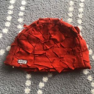 (Lento) Scrappy Fashion Skull Cap - New with Tags 100% organic cotton